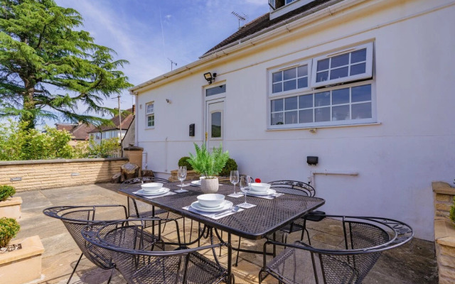 Homebird Property - Carter Knowle House-2