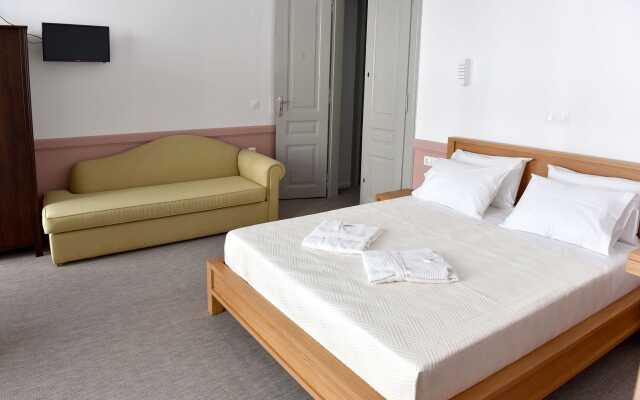 Douskos Guesthouse