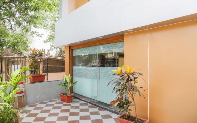 Hotel Plaza Executive Kurla