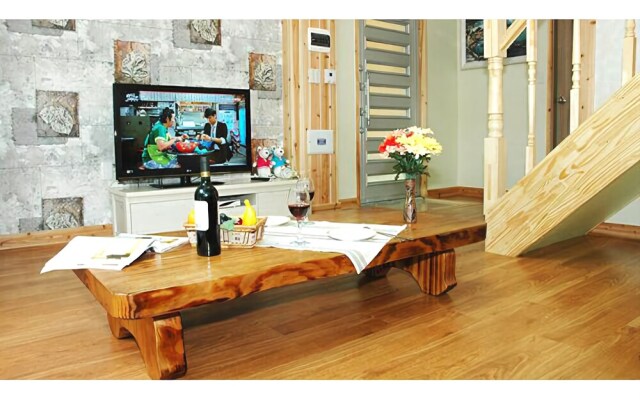 Gwangyang Come&play Pension