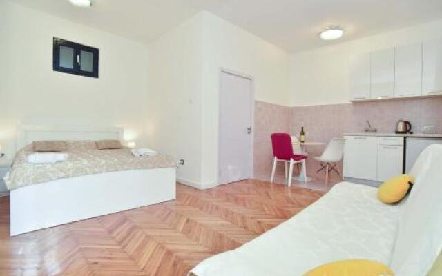 Apartment Stari Grad