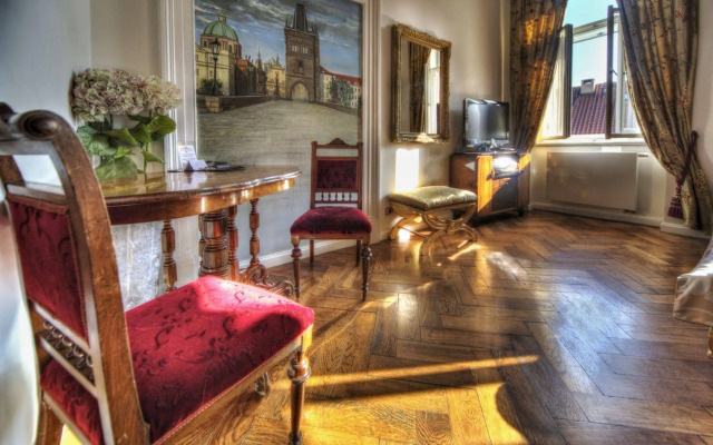 Malostranska Residence