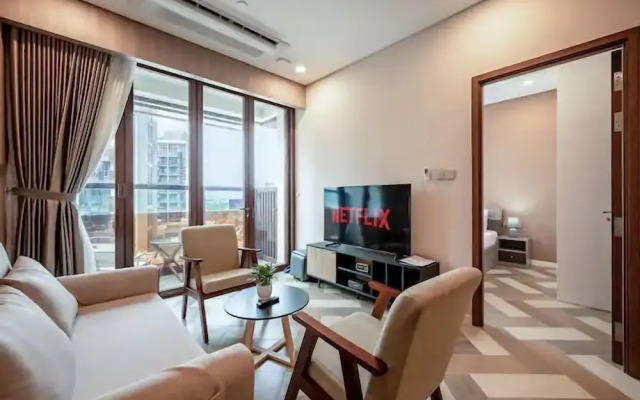 The Metropole The Galleria The Crest