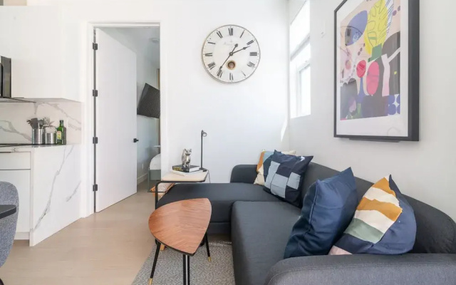 Scandinavian-style 1BR Apartment Built 2024 p80