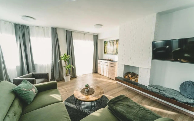 Mirador Apartments