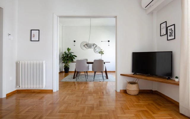 Upstreet Elegant Kolonaki 2Bd Apartment