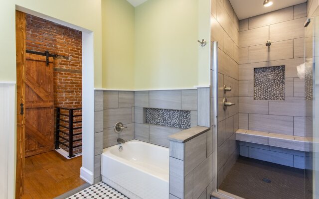 South Philly Dream Home - Live Like a Local