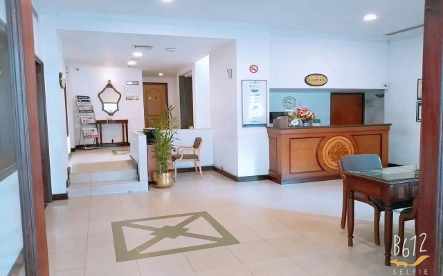Hotel Abad Metro