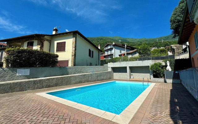 Pianello Charming Lake View