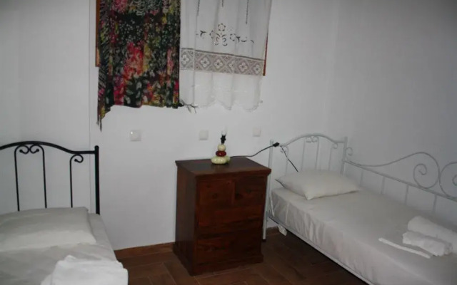 Amorani Studios