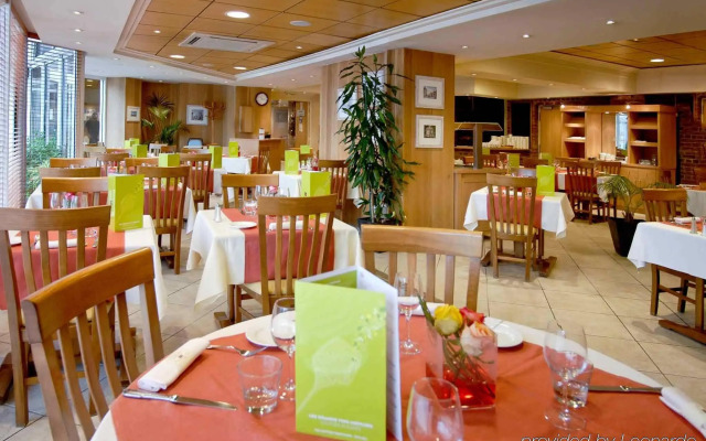 Hôtel Mercure Abbeville Centre - Porte de La Baie de Somme