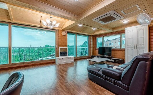 Haedoji Hwangto Town