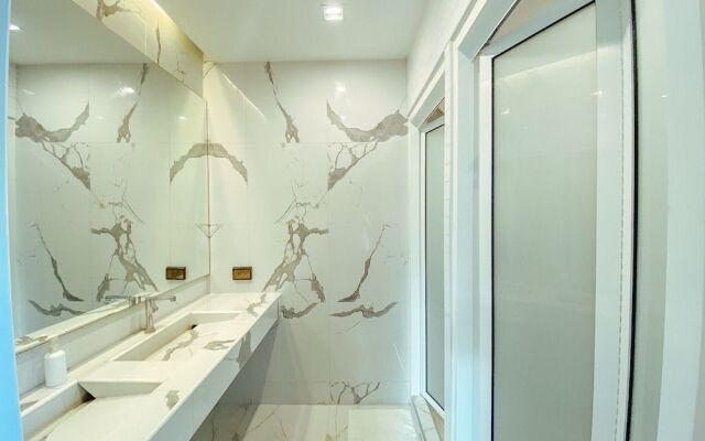 YakThai Poshtel
