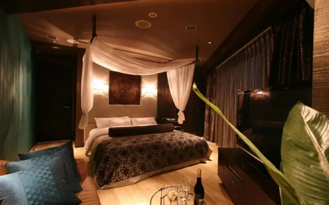 Hotel Varkin Annex
