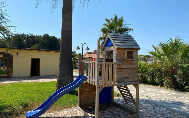 Solone Beach Hotel