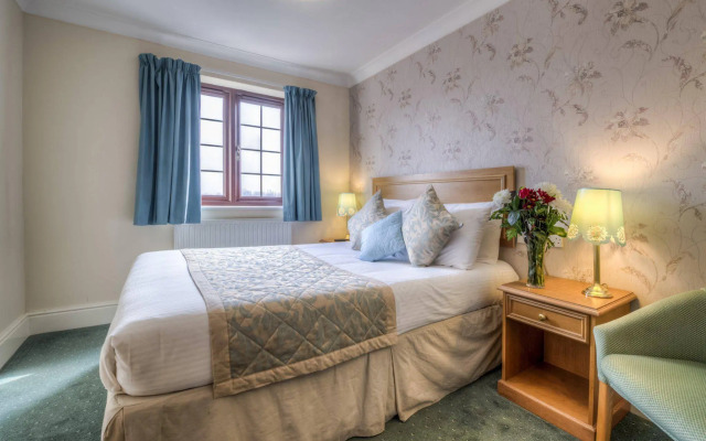 Bridge House Hotel