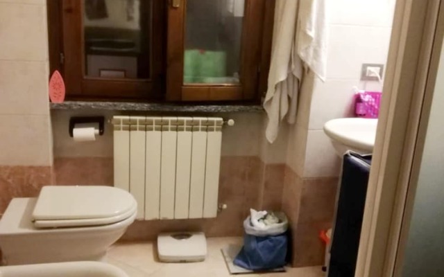 Apartment With one Bedroom in Melzo