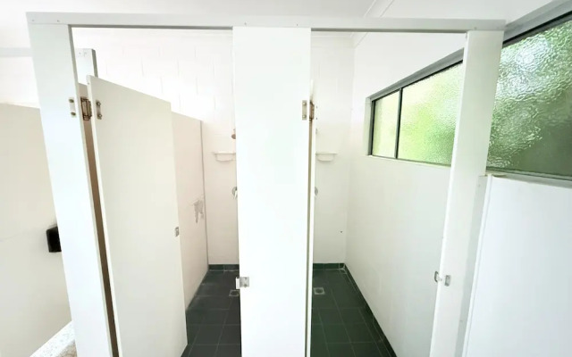 Beach accommodation shared facility