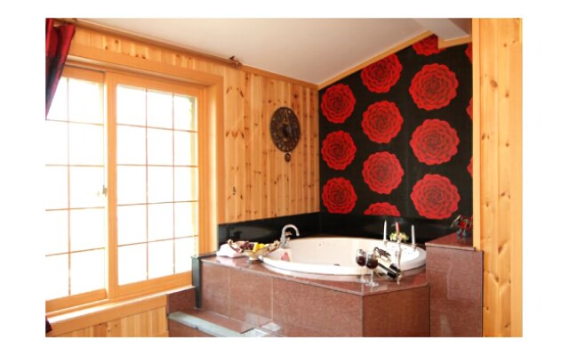 Hwaseong Happy House Prince Pension