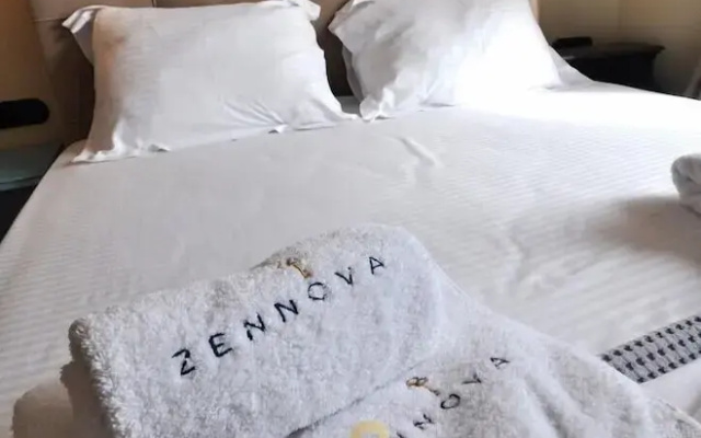 Zennova 61 Boutique Studio in Nikiti