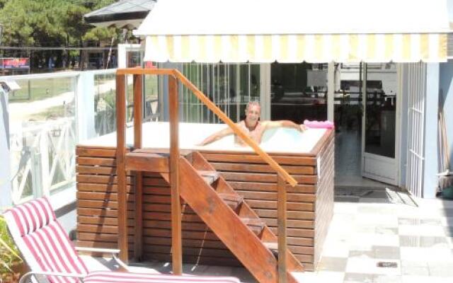 Suites Mirage