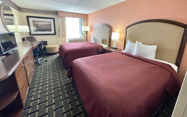 Fairbridge Hotel Cleveland East