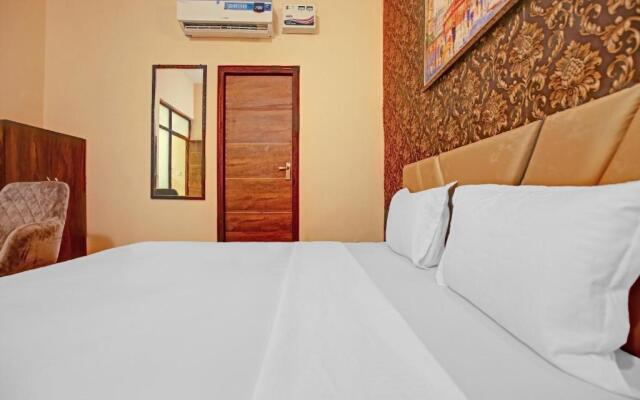 Townhouse 1003 Hotel Sky 9