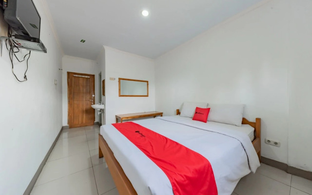 RedDoorz Syariah @ Pantai Pelabuhan Ratu