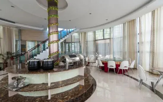 Wuwei Jinshengyuan International Hotel (Wanda Plaza)