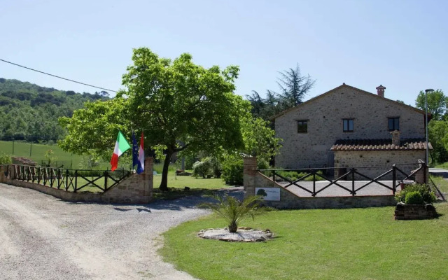 Apartment in Umbria With Wine Tasting Nearby