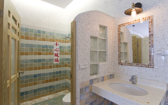 Sin Sin Hotel III