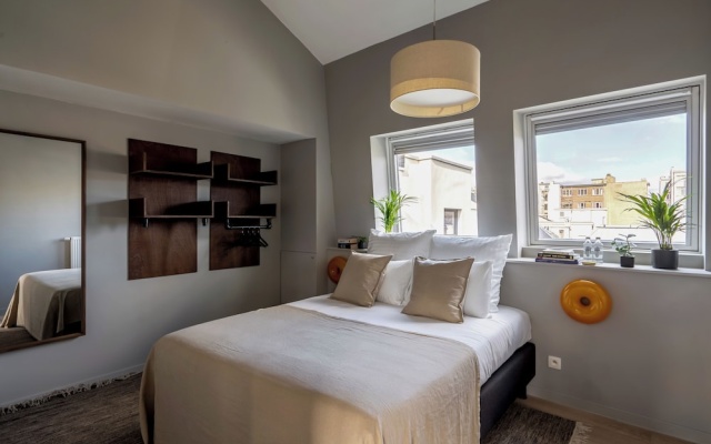 A Place - Schuttershofstraat 5