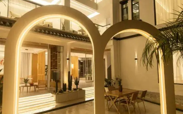 Mini Radius Guesthouse