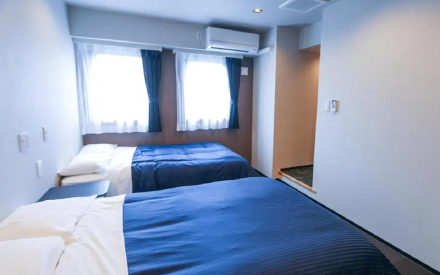 HOTEL LiVEMAX Yokohama Kannai Ekimae