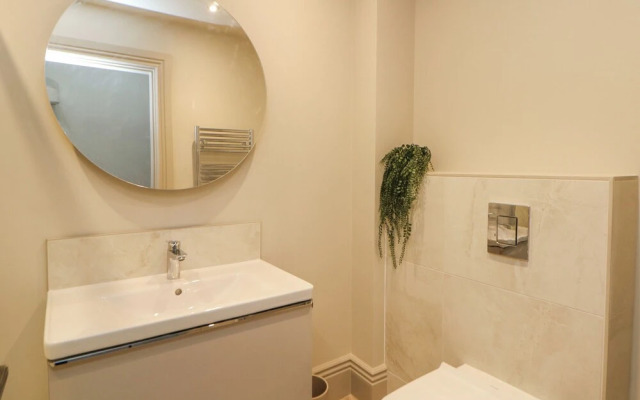 Castleton Suite