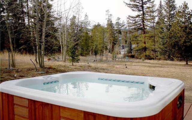 Wellington Haus - Private Hot Tub