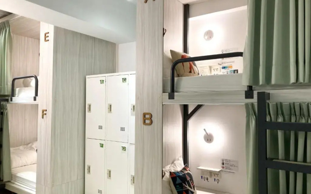 斯格加旅店 4Plus Hotel