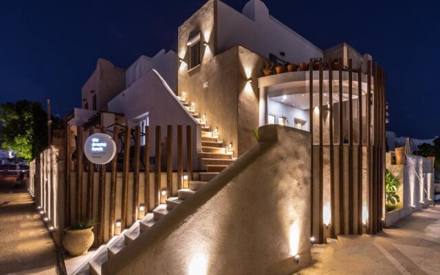 Artemis Hotel