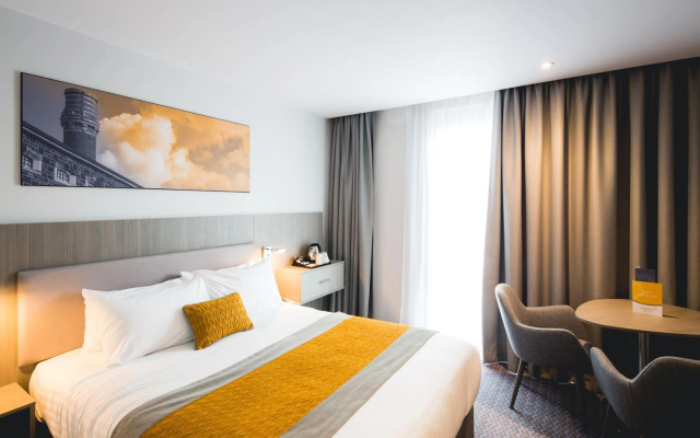 Maldron Hotel Newcastle - Image 7