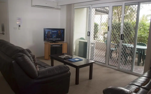 Bayview Bay Apartments & Marina