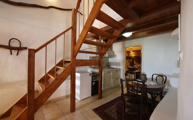 Lithos Stone Suites
