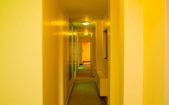 Plus 254 Hotel