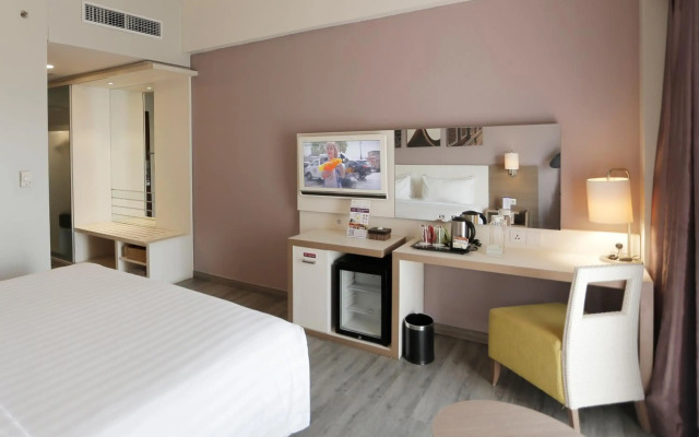 Mercure Padang