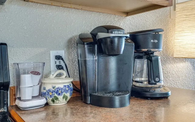 Juneau Apartment - Minutes to Mendenhall Glacier