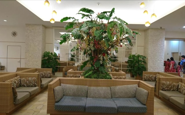 Spa Resort Hawaiians ViR Port