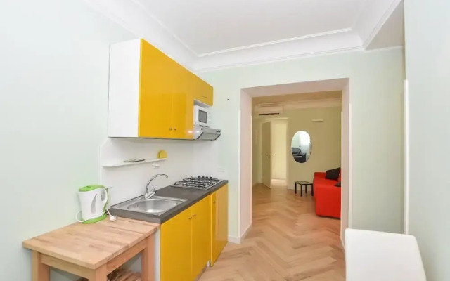 CARPEDIEM. Apartment with 59 steps-gradini. In the center of Amalfi at 650 mt from the sea with payment parking