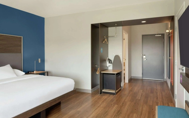 Tru By Hilton Frisco Dallas, TX