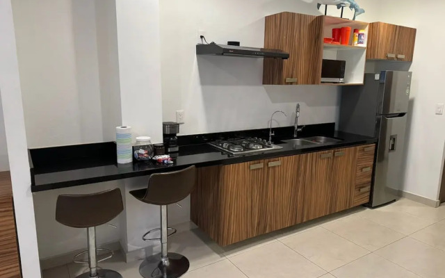 Cambria Versalles by Tovigo Rentals