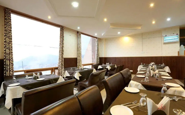 Seven Hills Hotel