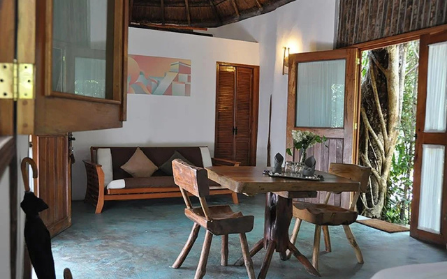 Jolie Jungle Eco Hotel